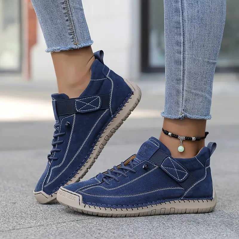 Lace-Up Women's Trainers with Cushioned Sole