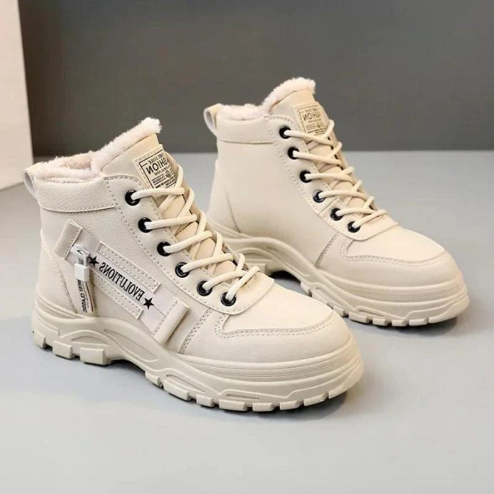 Women's Chunky Sherpa-Lined Lace-Up Winter Boots