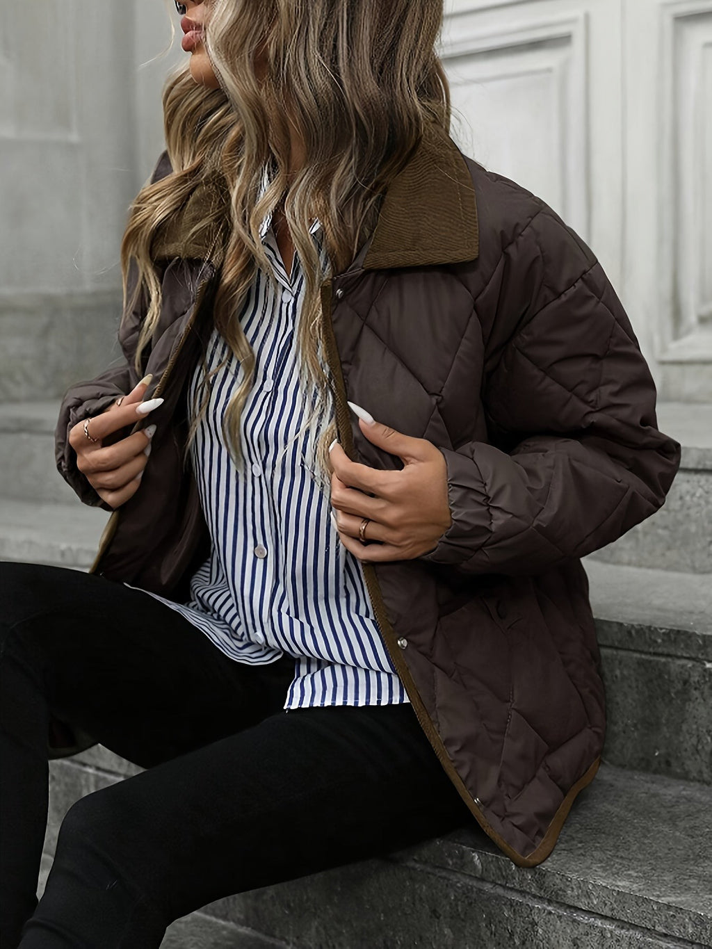 Women's Diamond Quilted Padded Jacket with Corduroy Collar