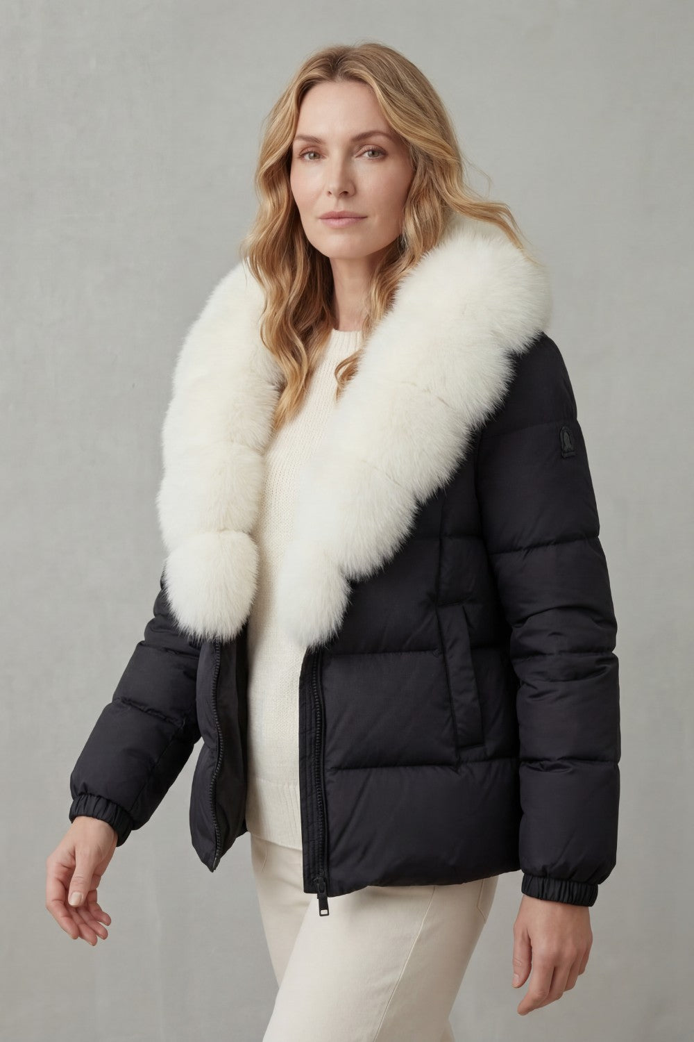 Women's Puffer Jacket with Faux Fur Trim Hood