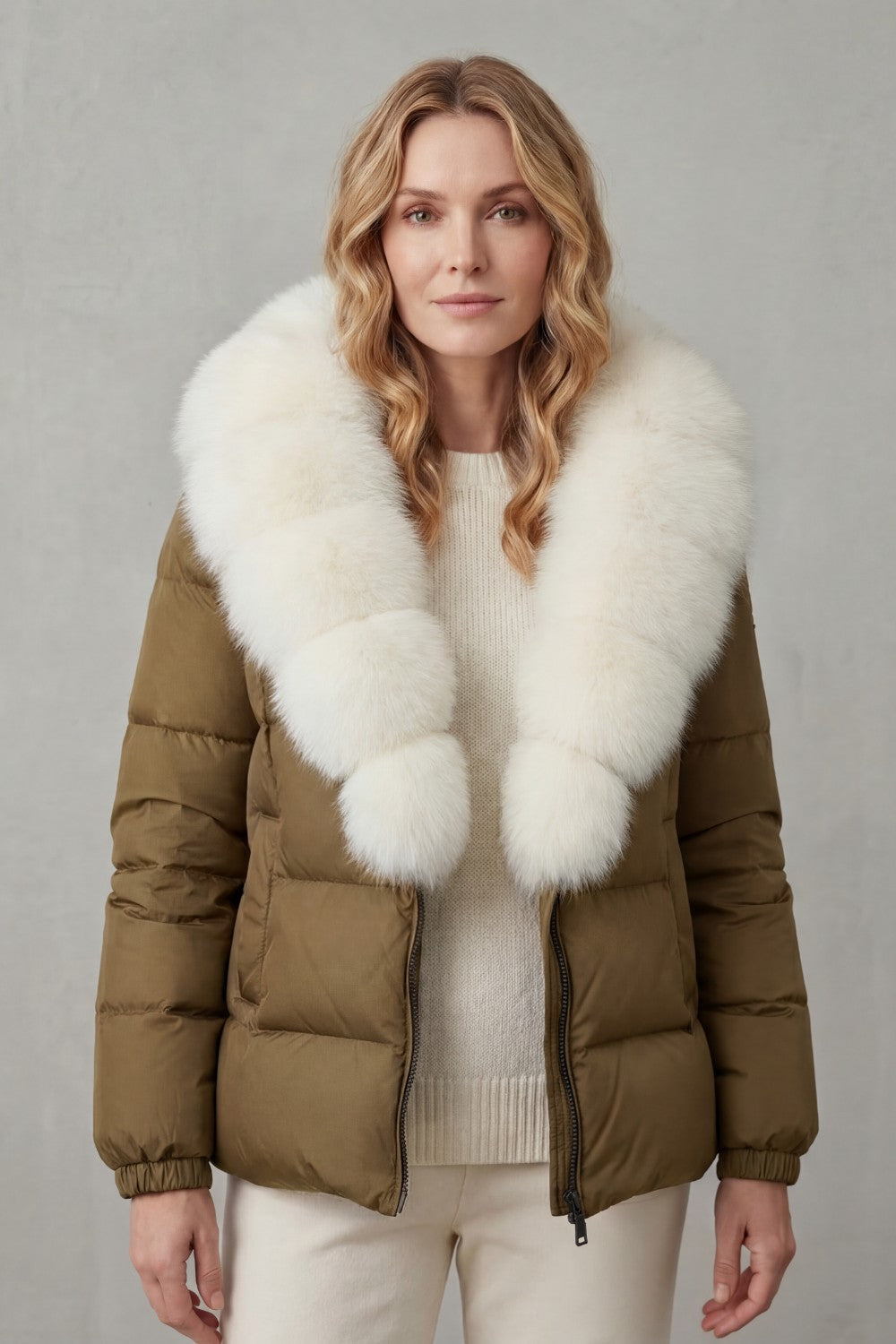 Women's Puffer Jacket with Faux Fur Trim Hood