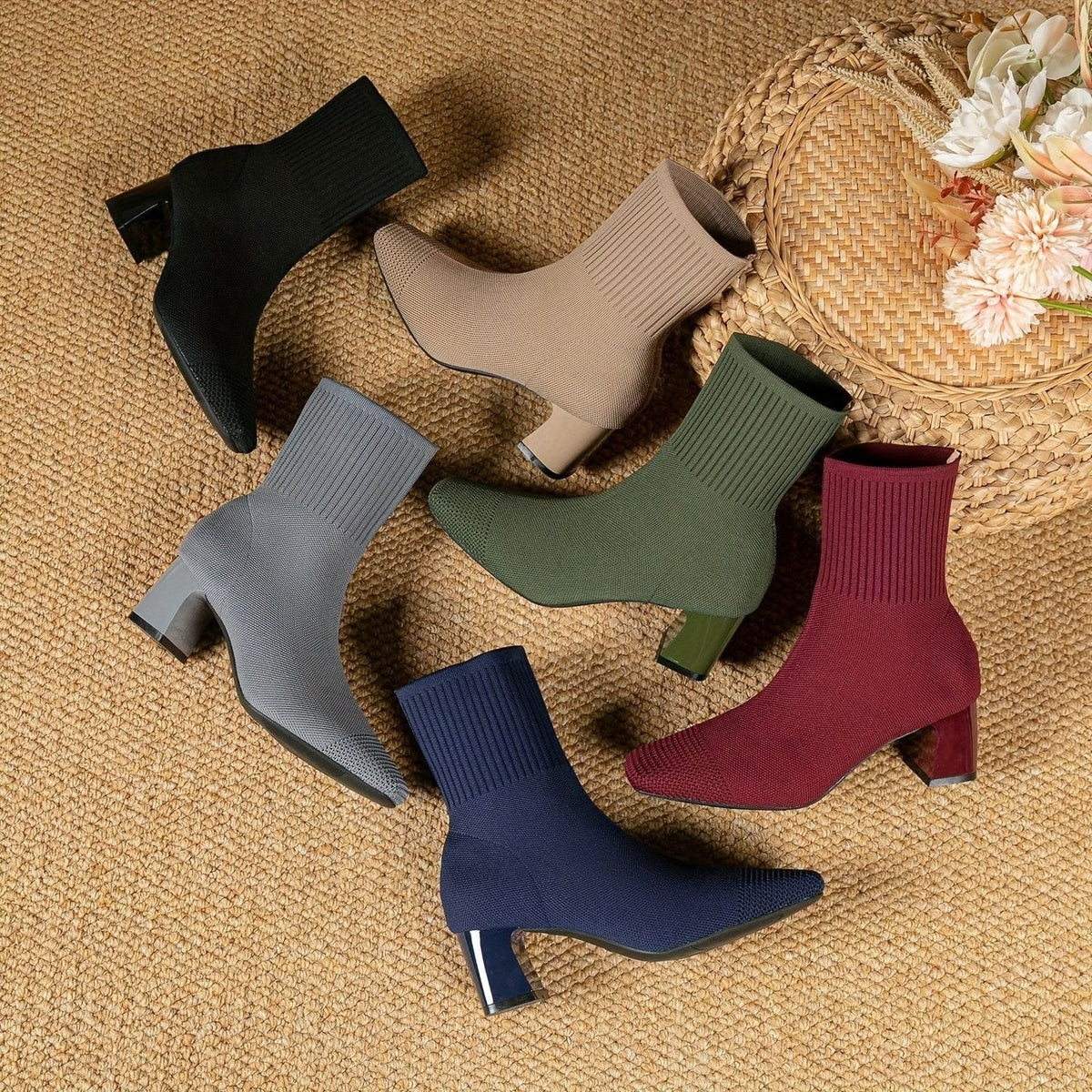 Women's Ribbed Knit Block Heel Ankle Boots