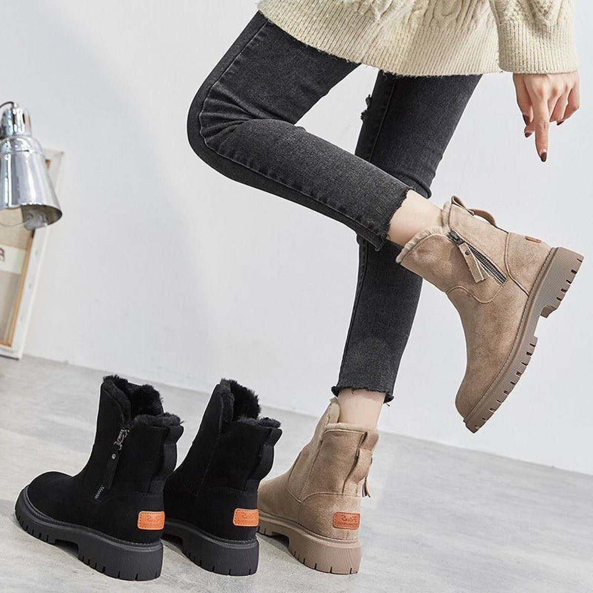 Women's Suede Snow Boots with Fleece Lining