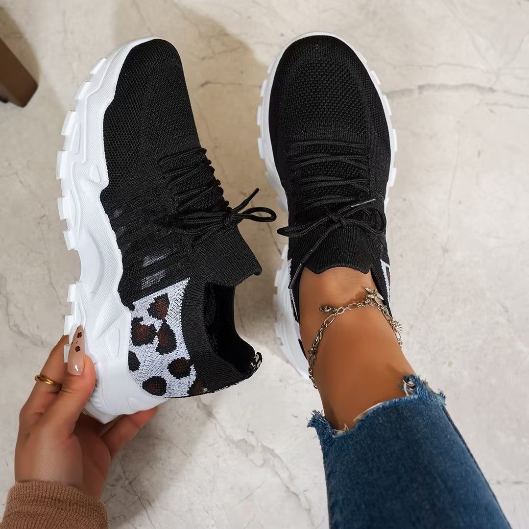 Women's Trainers with Cushioned Sole and Lace-Up Front