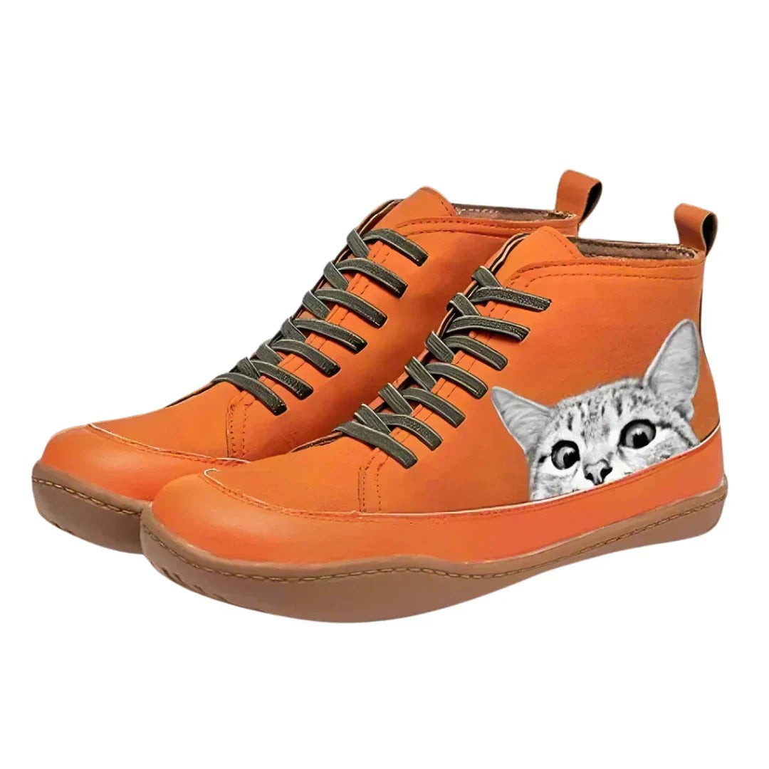 Women's Winter Boots with Cat Detail and Soft Inner