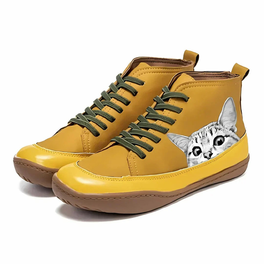 Women's Winter Boots with Cat Detail and Soft Inner