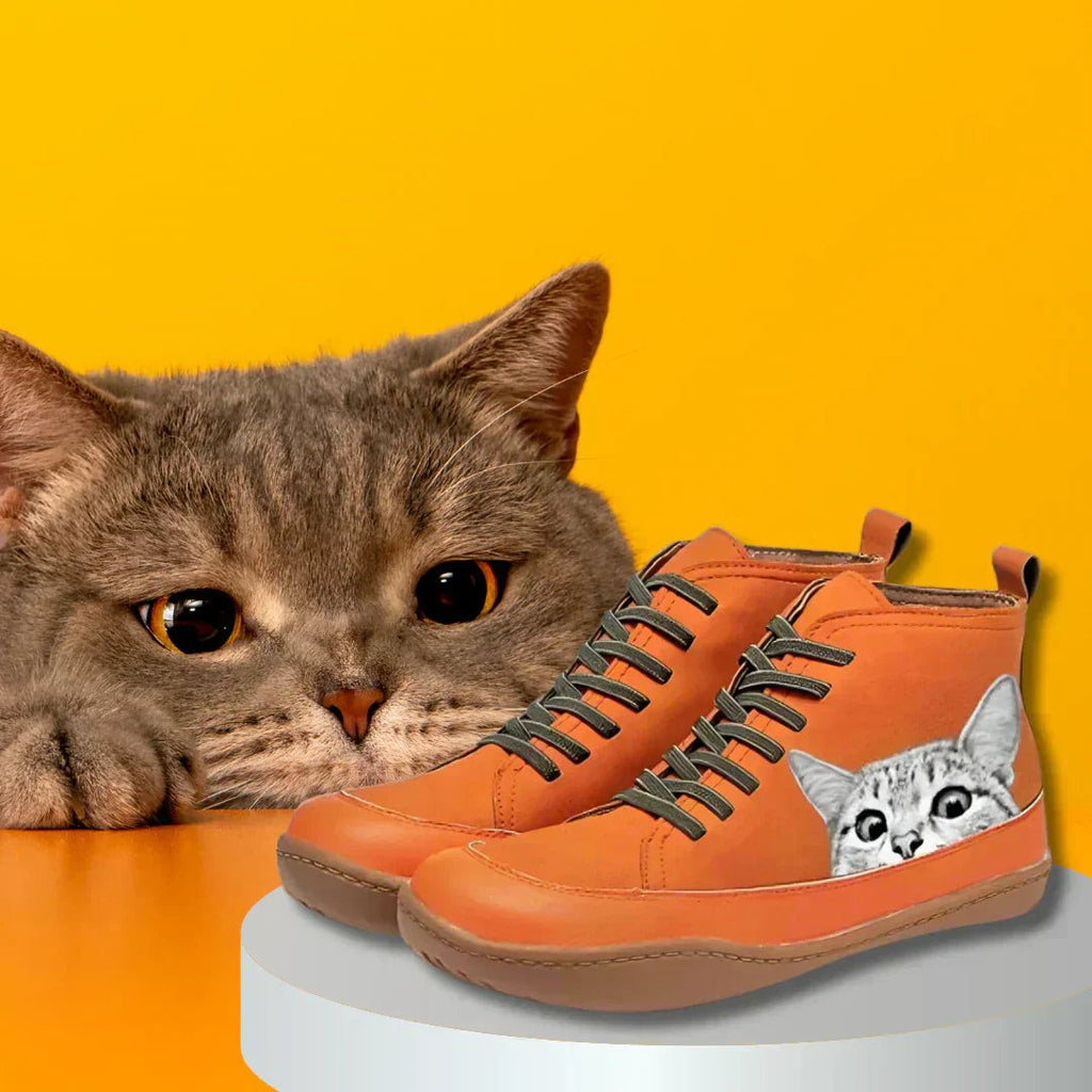 Women's Winter Boots with Cat Detail and Soft Inner