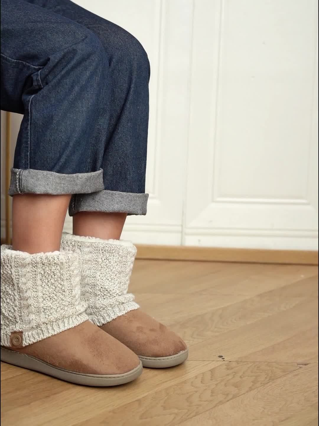 Women's Winter Boots with Knit Cuff